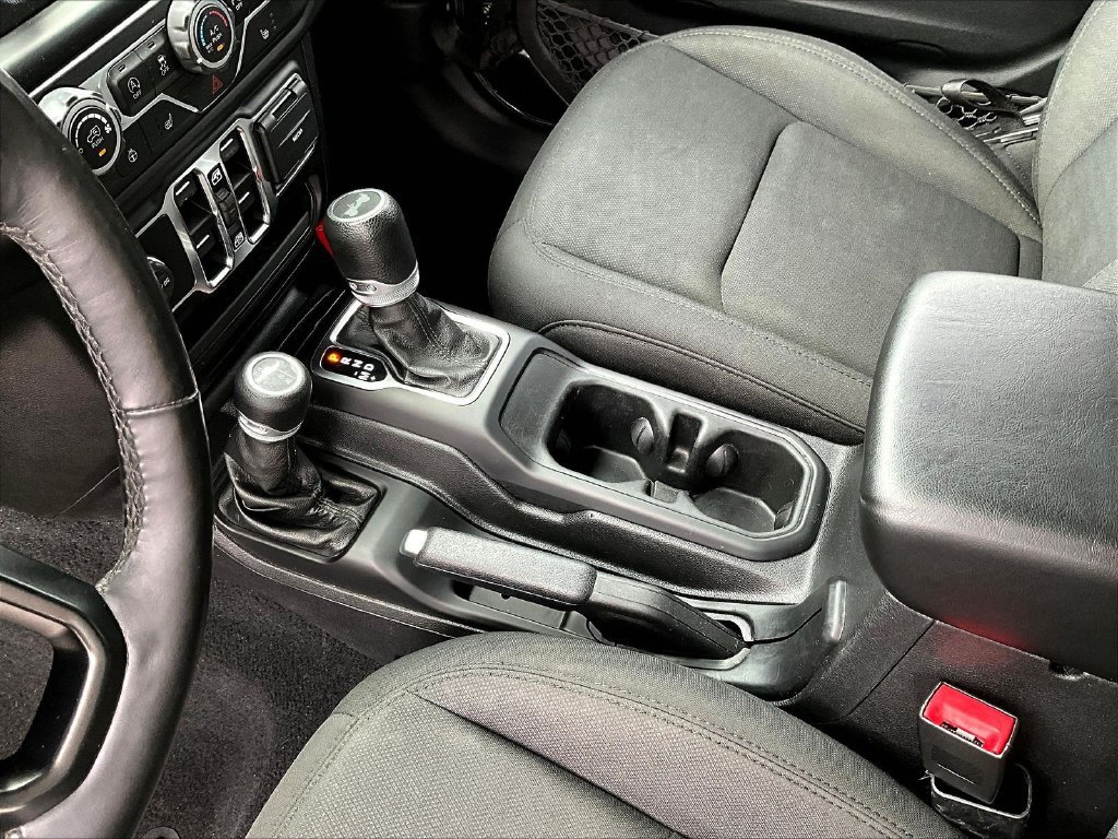 Used 2020 Jeep Wrangler Unlimited Sport AWD/4WD image 18