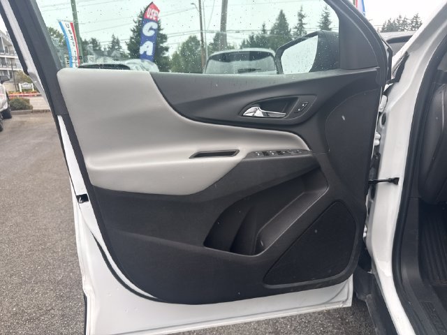 Used 2023 Chevrolet Equinox LS w/ LS Convenience Package AWD/4WD image 24