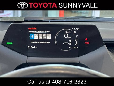 Used 2024 Toyota Prius XLE FWD image 29