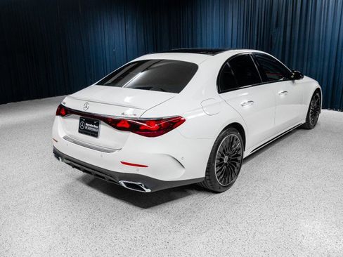 New 2026 Mercedes-Benz E 350 4MATIC Sedan image 5