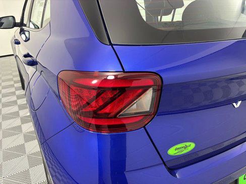 New 2025 Hyundai Venue Limited image 12