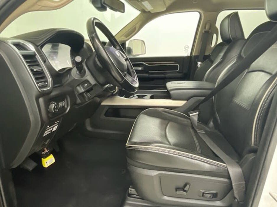 Used 2022 RAM 2500 Laramie AWD/4WD image 12