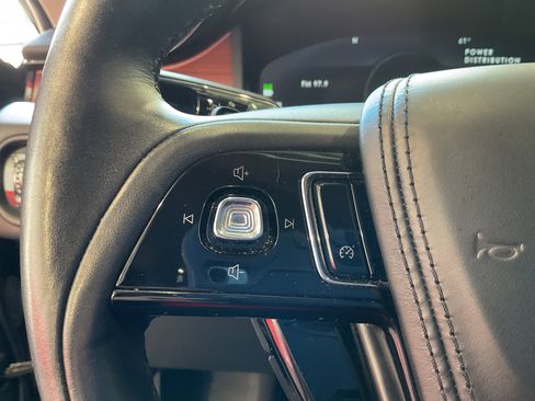 Used 2022 Lincoln Aviator Reserve w/ Elements Package Plus image 32