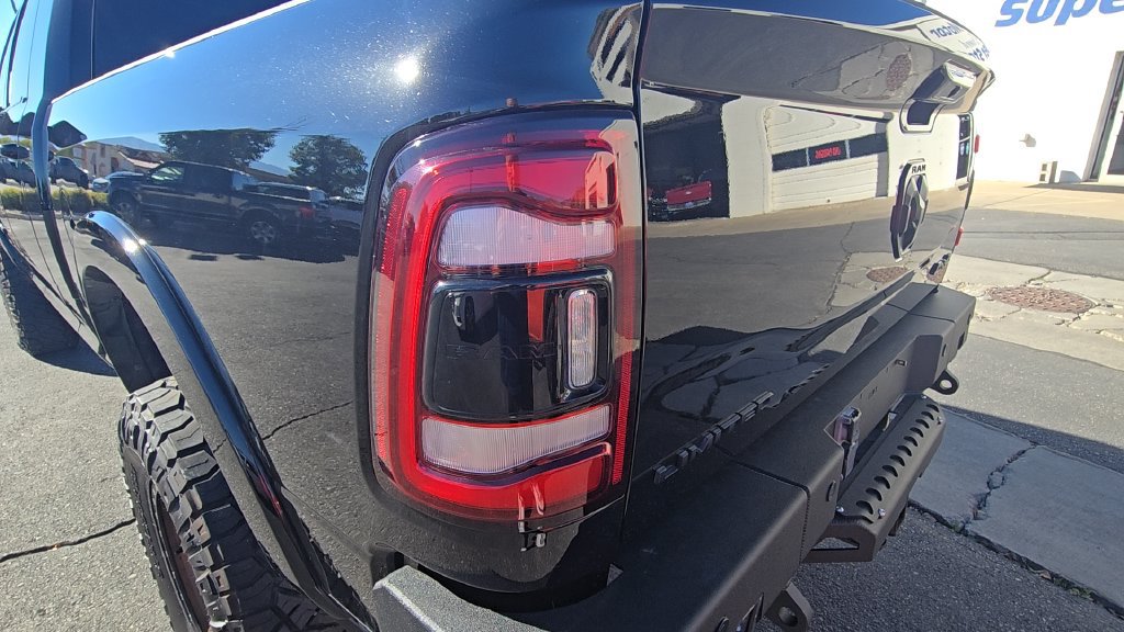 Used 2022 RAM 2500 Limited w/ Night Edition AWD/4WD image 36