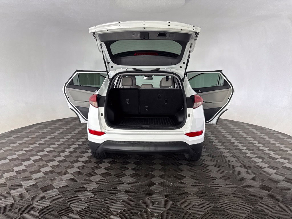 Used 2018 Hyundai Tucson SEL FWD image 17