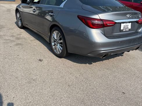 Used 2021 INFINITI Q50 Luxe RWD image 7