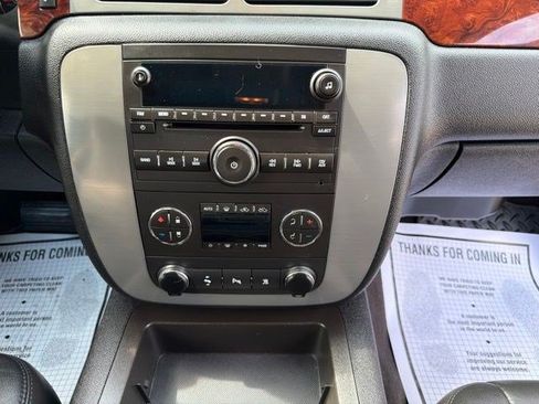 Used 2011 GMC Sierra 2500 SLT w/ SLT Convenience Package AWD/4WD image 25