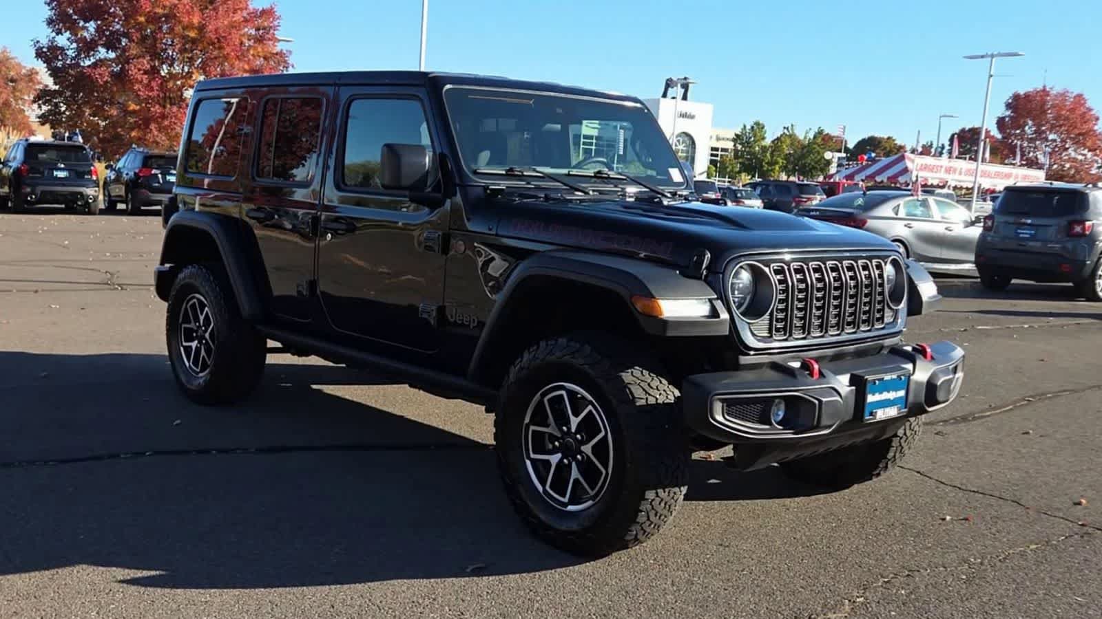 Used 2025 Jeep Wrangler Unlimited Rubicon AWD/4WD image 2
