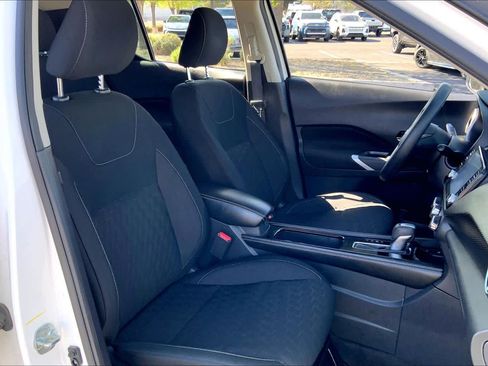Used 2024 Nissan Kicks SV w/ Interior Electronics Package image 8