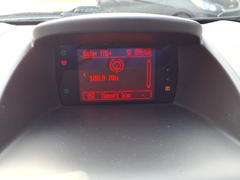 Used 2012 Ford Fiesta SE image 11