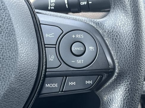 Used 2020 Toyota RAV4 XLE w/ Convenience Package AWD/4WD image 31