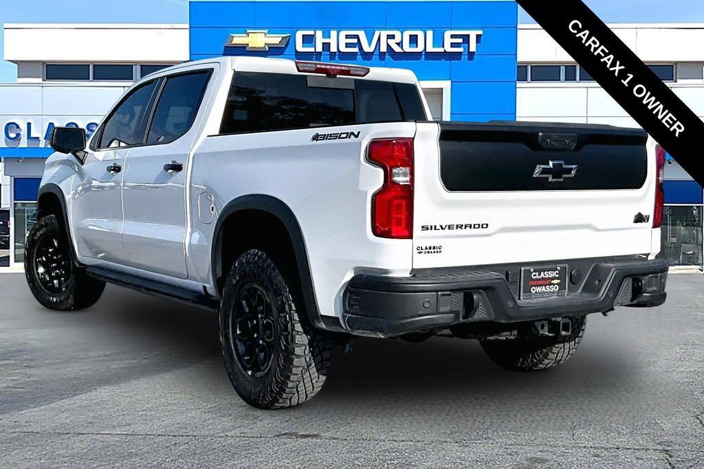 Used 2024 Chevrolet Silverado 1500 ZR2 w/ ZR2 Bison Edition AWD/4WD image 3