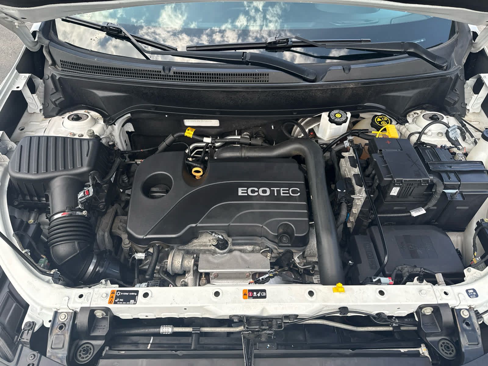 Used 2020 Chevrolet Equinox LT FWD image 16