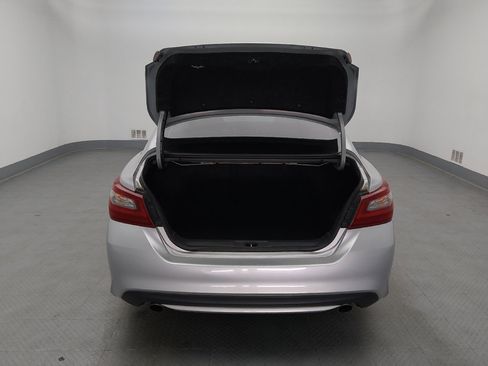 Used 2018 Nissan Altima 2.5 SV image 29