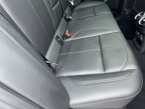 Used 2022 Alfa Romeo Stelvio AWD image 42
