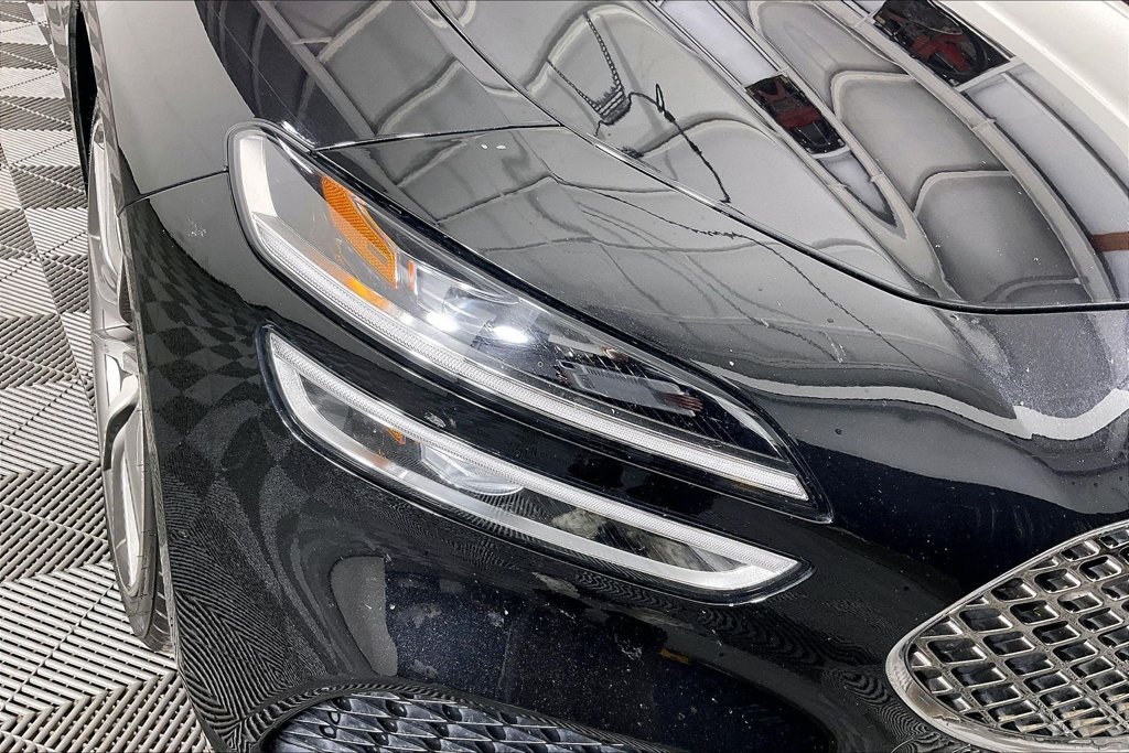Used 2025 Genesis G70 2.5T RWD image 36