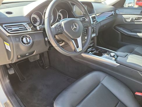 Used 2014 Mercedes-Benz E 250 BlueTEC Sedan image 10