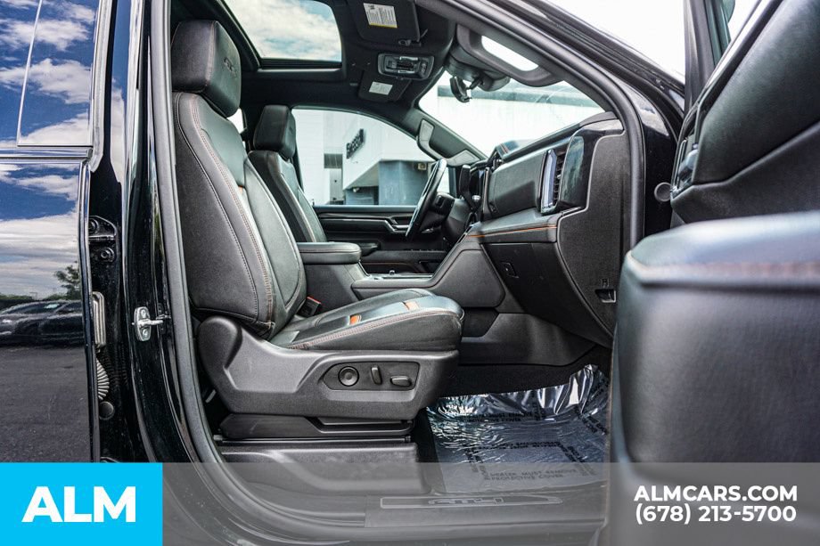 Used 2024 GMC Sierra 2500 AT4 w/ Technology Package AWD/4WD image 22