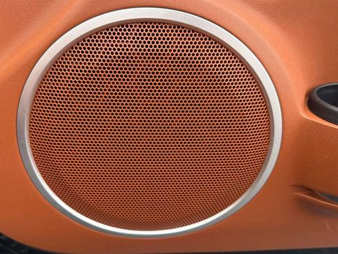 Used 2006 MAZDA MX-5 Miata Grand Touring w/ Suspension Pkg image 35