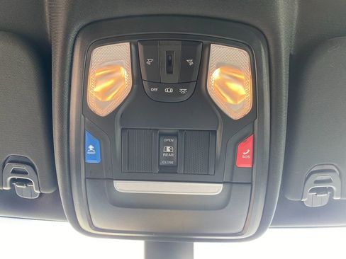 Used 2022 RAM 1500 Big Horn image 23