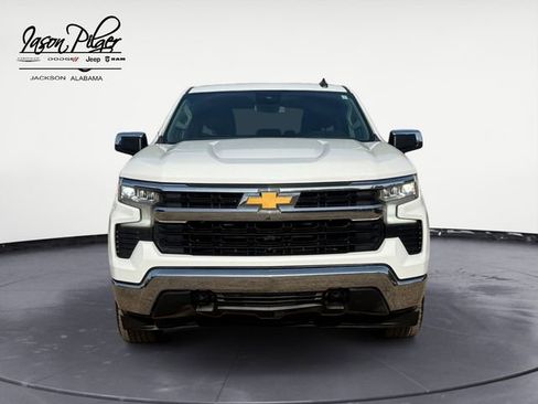 Used 2023 Chevrolet Silverado 1500 LT AWD/4WD image 8