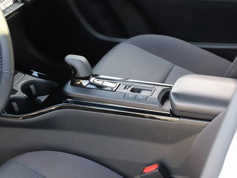 Certified 2023 Toyota Prius LE image 13