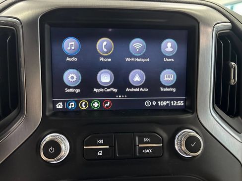 Used 2021 GMC Sierra 1500 SLE w/ Preferred Package AWD/4WD image 28