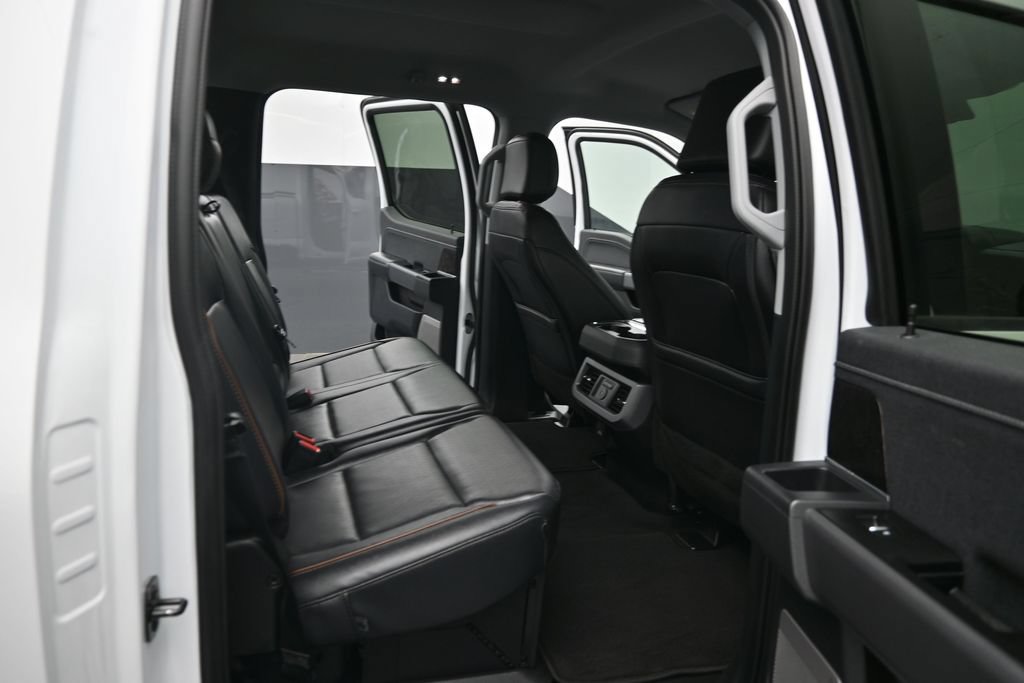 Used 2025 Ford F350 Lariat AWD/4WD image 15