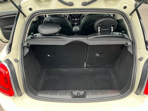 Used 2019 MINI Cooper 2-Door Hardtop FWD image 15