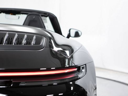 New 2026 Porsche 911 Carrera 4S image 36