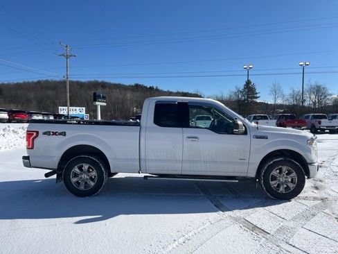 Used 2016 Ford F150 XLT w/ Equipment Group 301A Mid image 4
