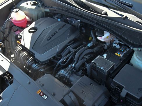 Used 2024 Hyundai Santa Cruz SEL image 47