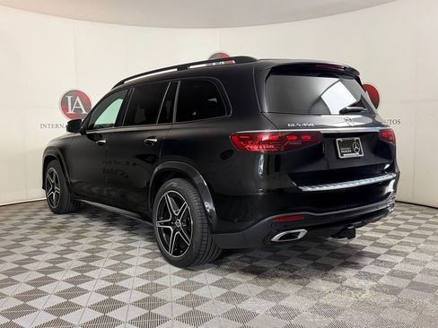 Used 2025 Mercedes-Benz GLS 450 4MATIC image 7