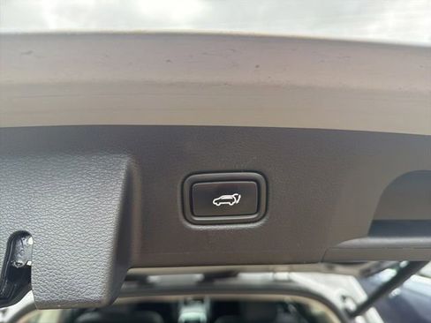 Used 2021 Kia Telluride EX w/ EX Premium Package AWD/4WD image 9