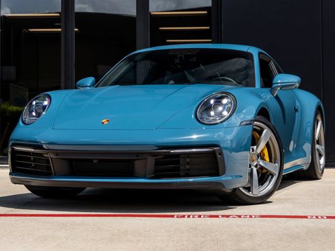 Certified 2023 Porsche 911 Carrera S RWD image 1