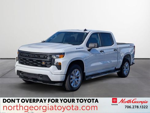 Used 2023 Chevrolet Silverado 1500 Custom image 1