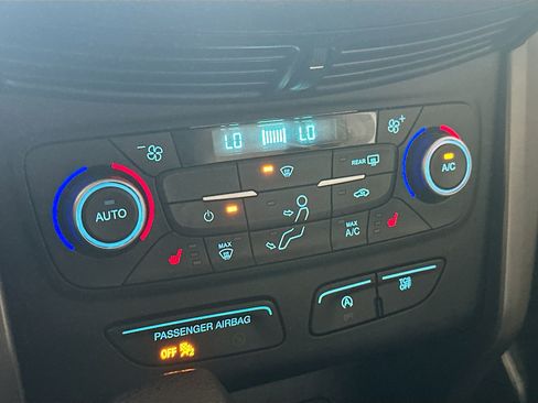 Used 2018 Ford Escape SE AWD/4WD image 23