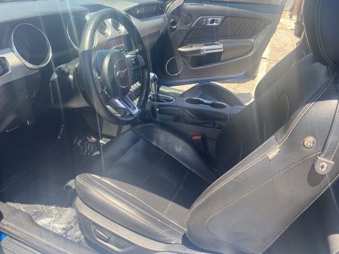 Used 2021 Ford Mustang Premium w/ Pony Package RWD image 12
