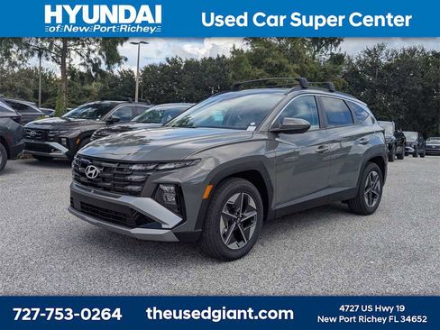 New 2026 Hyundai Tucson SEL image 2