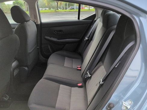 Used 2025 Nissan Sentra SV FWD image 12