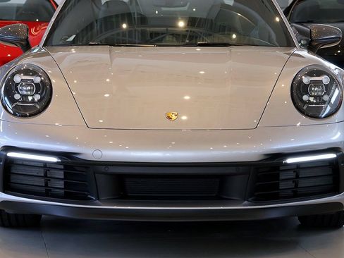 Used 2023 Porsche 911 Carrera T RWD image 45