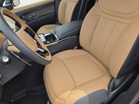 New 2026 Land Rover Range Rover Sport Dynamic SE AWD/4WD image 12