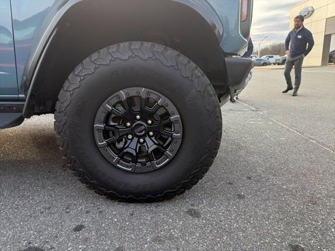 Used 2022 Ford Bronco Raptor image 4