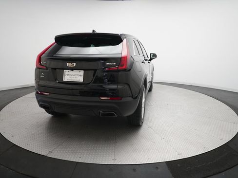 Used 2020 Cadillac XT4 Luxury w/ Cold Weather Package AWD/4WD image 13