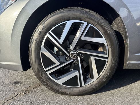 Used 2023 Volkswagen Jetta SEL image 7