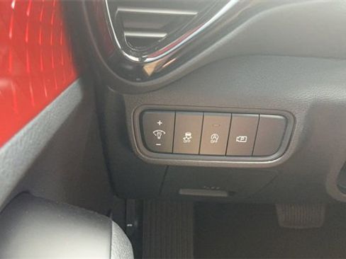 Certified 2025 Kia Soul GT-Line w/ GT-Line Technology Package image 22