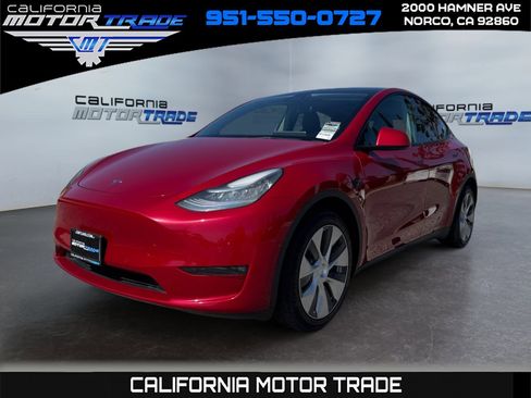 Used 2021 Tesla Model Y Long Range AWD/4WD image 1