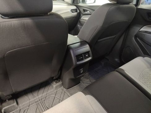 Used 2024 Chevrolet Equinox LT w/ LPO, Floor Liner Package image 28