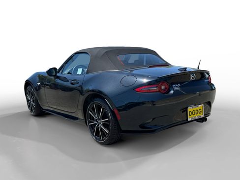 New 2025 MAZDA MX-5 Miata Grand Touring w/ Appearance Package image 3