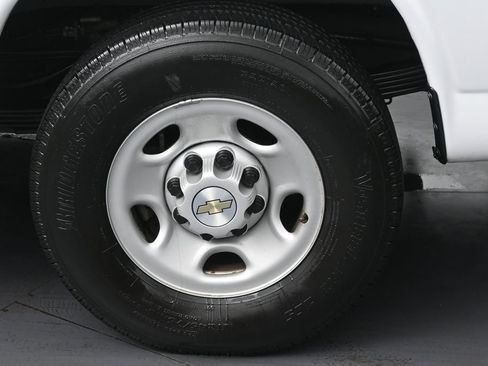 Used 2023 Chevrolet Express 3500 LS RWD image 11